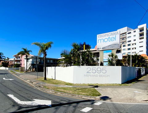 Tropicana Motel - Northern Rivers Accommodation 1