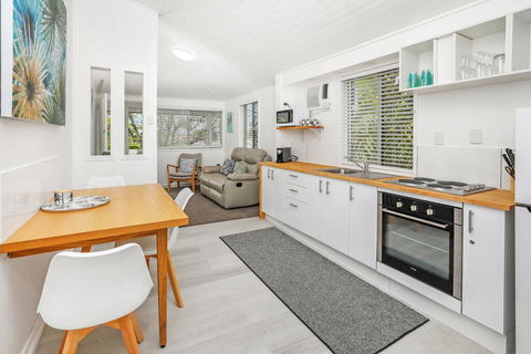 Tropical On McKenzie MK1 - Northern Rivers Accommodation 2