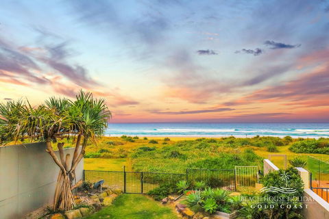 True Beachfront Beach House - Northern Rivers Accommodation 0