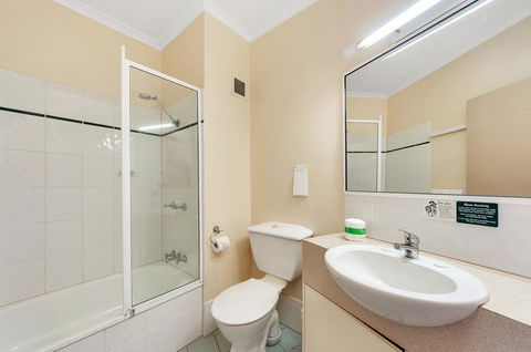 Tropical Queenslander - Northern Rivers Accommodation 1
