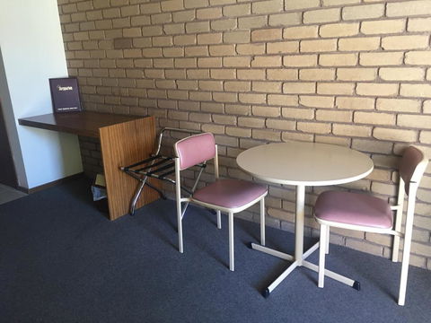 Tudor House Motel - Northern Rivers Accommodation 2