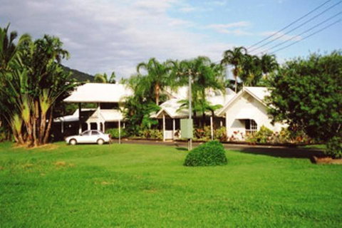Tully Motel - Northern Rivers Accommodation 0