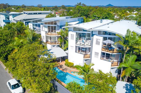 Twin Quays Noosa - Northern Rivers Accommodation 0