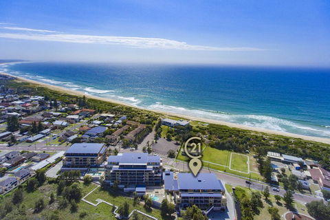 Twin Shores, Unit 113 - Northern Rivers Accommodation 1