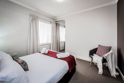 Two Bedder With Parking Close To Perth City Centre - Northern Rivers Accommodation 3