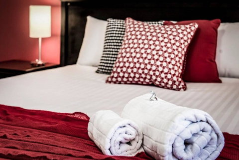 Two Bedder With Parking Close To Perth City Centre - Northern Rivers Accommodation 1