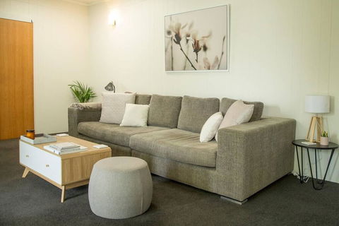 Two Bedroom Gem, Short Drive To MONA - Northern Rivers Accommodation 2