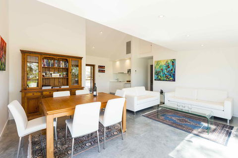 Two Doors - Northern Rivers Accommodation 3