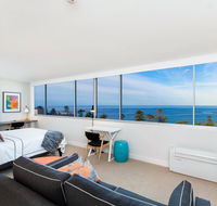 Ultrachic executive beach apartment - Northern Rivers Accommodation
