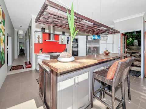 Unique, Tropical Rainforest Getaway - Northern Rivers Accommodation 3