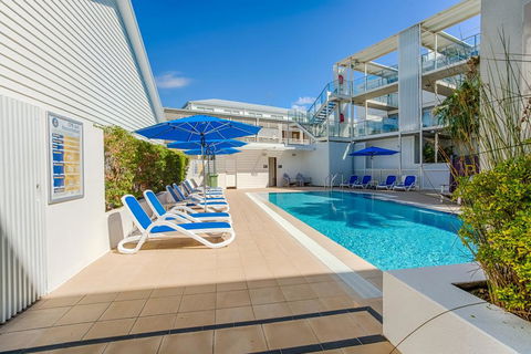 Unit 203 Plantation - Rainbow Beach, Plantation Resort Top Floor, Aircon, Free Wi-Fi - Northern Rivers Accommodation 1