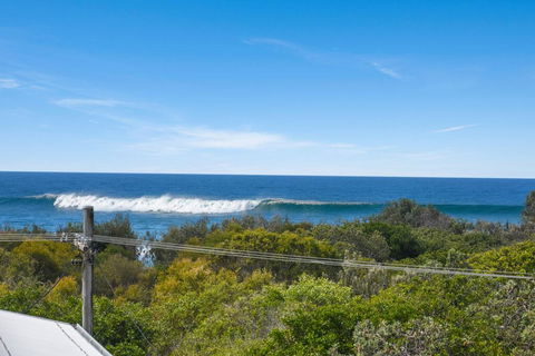 Unit 3 At 4 Pelican Street, Peregian Beach, Noosa Shire - Northern Rivers Accommodation 0