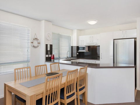 Unit 7 Fair Haven, Kings Beach - Excellent Views! - Northern Rivers Accommodation 3