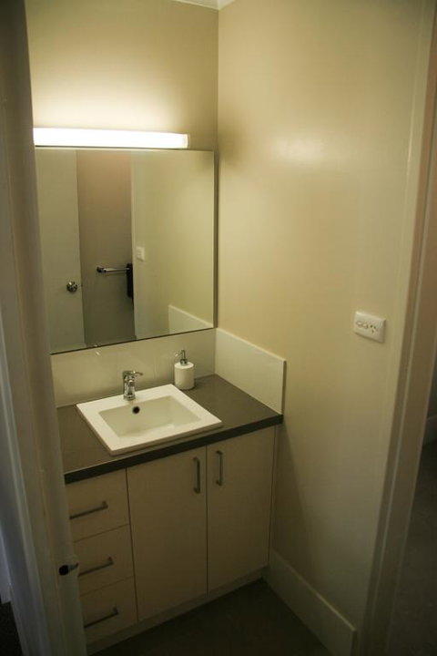Unit1, Graydon Lodge - Northern Rivers Accommodation 3