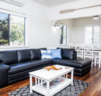 Urangan Harbour Cottage - Northern Rivers Accommodation
