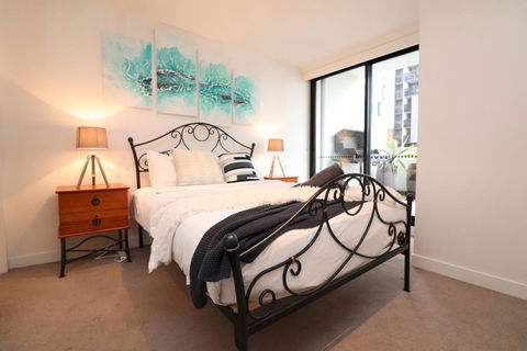 Urban Eden - Pets, Parking, Balcony, Chapel St 260m - Northern Rivers Accommodation 1