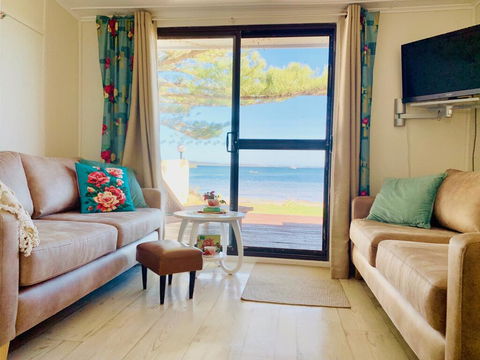 Vandy's Shack At Mount Dutton Bay - Ideal For Couples And Small Families - Northern Rivers Accommodation 2