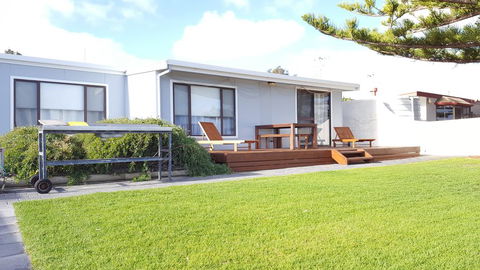 Vandy's Shack At Mount Dutton Bay - Ideal For Couples And Small Families - Northern Rivers Accommodation 1