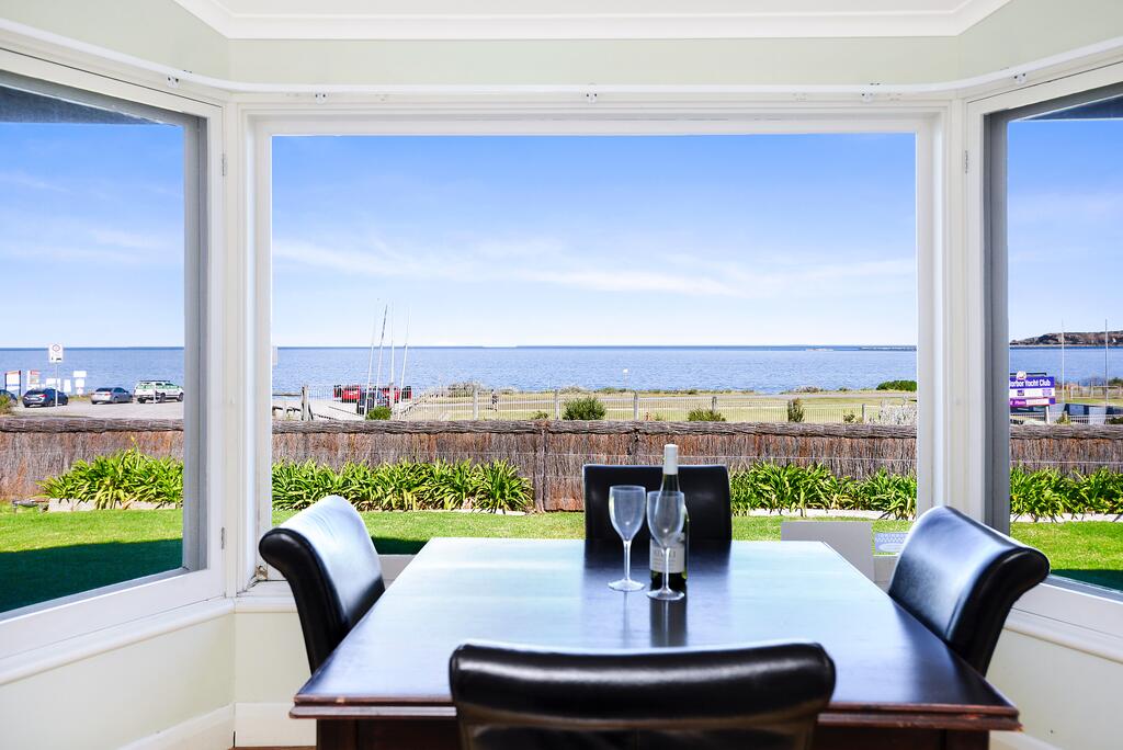 Victor Harbor SA Northern Rivers Accommodation
