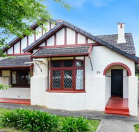 Victor Harbor Cottage 'Cornhill' - Pet Friendly - Northern Rivers Accommodation