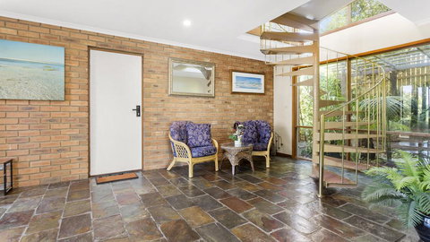 VIEWS AT MCCRAE..... - Northern Rivers Accommodation 1