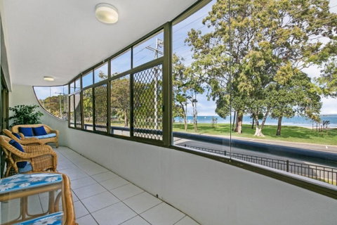 Views, Pool, Air Conditioning - Karoonda Sands Welsby Pde, Bongaree - Northern Rivers Accommodation 0