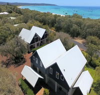 Villa 5 Whitesands - Northern Rivers Accommodation