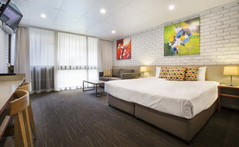 Villa Noosa Hotel - Northern Rivers Accommodation 1