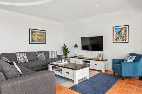 Villa Provence Coffs Harbour - Northern Rivers Accommodation 2