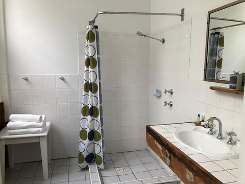 Vine Valley Inn - Northern Rivers Accommodation 1