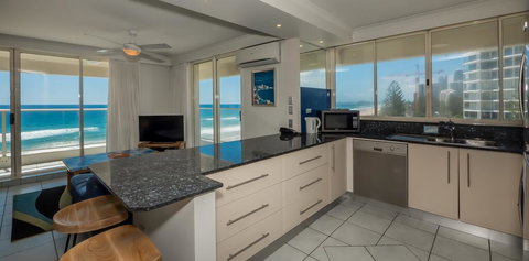 Viscount On The Beach - Northern Rivers Accommodation 3