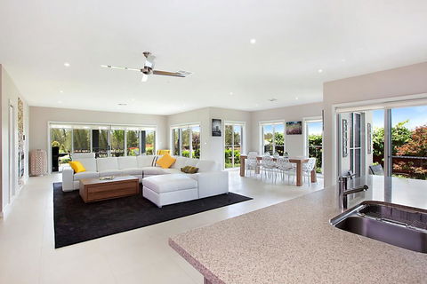 Vista One - Northern Rivers Accommodation 1