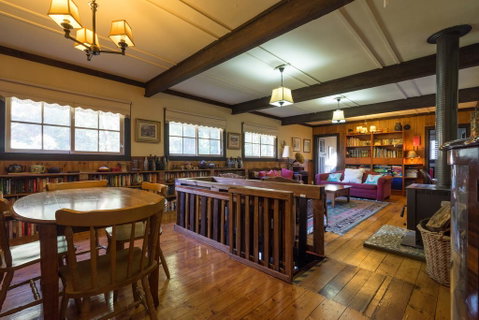 Walhalla Coach House - Northern Rivers Accommodation 3