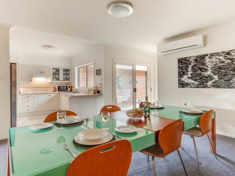 Walling-Clifton Gardens - Backing Onto Golf Course - Northern Rivers Accommodation 3
