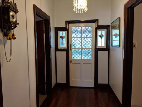 Walnut Cottage - 2 Bedroom Pet Friendly Country Cottage - Northern Rivers Accommodation 2