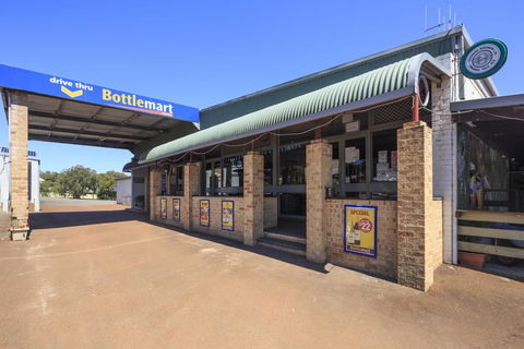 Walpole Hotel Motel - Northern Rivers Accommodation 2