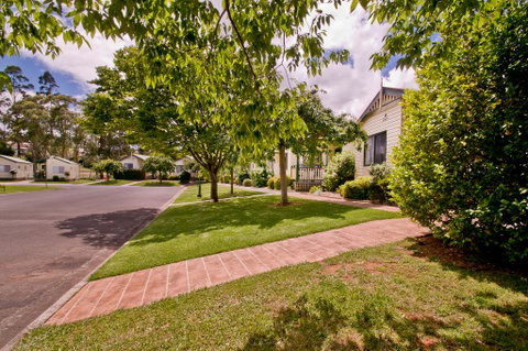 Warragul Gardens Holiday Park - Northern Rivers Accommodation 1