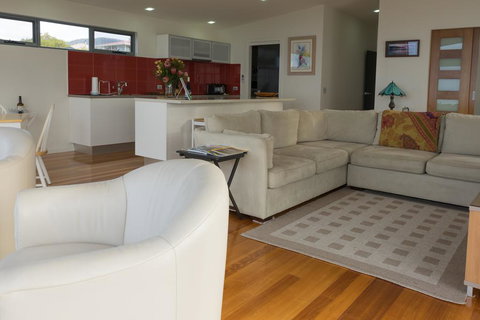 Watercolours - Northern Rivers Accommodation 3