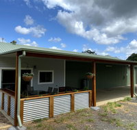 Waterfall Unit Farm Stay - Northern Rivers Accommodation