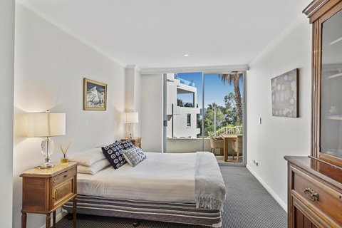 Waterfront Resort Living With Space For The Family - Northern Rivers Accommodation 1