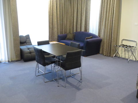 The Dingley Hotel - Northern Rivers Accommodation 42