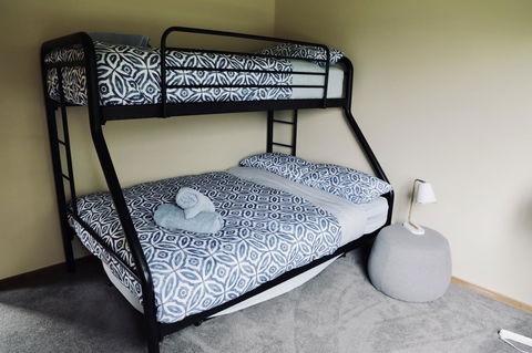 Red Ceder Cottage - Great Ocean Road - Port Campbell - Northern Rivers Accommodation 6
