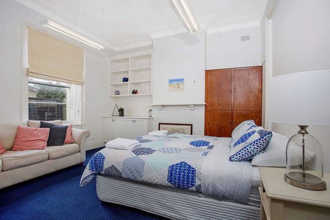 Plummers Mill - Central Townhouse - Northern Rivers Accommodation 8
