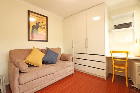 Colour Pop Fitzroy - 3 Bedroom Pet Friendly - Northern Rivers Accommodation 16