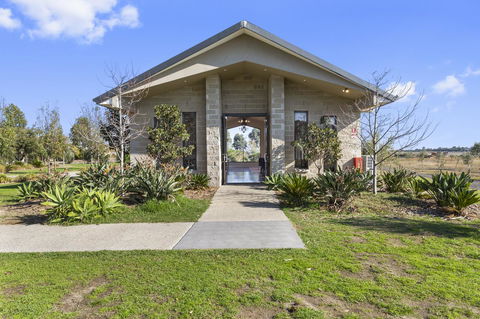 Quality Hotel Point Cook - Northern Rivers Accommodation 22