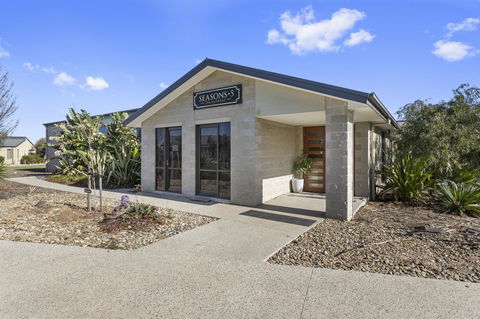Quality Hotel Point Cook - Northern Rivers Accommodation 2
