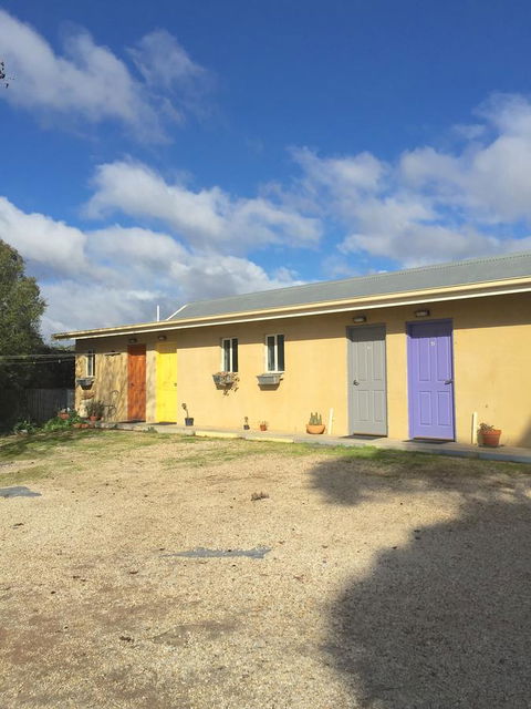 The Albion Motel Castlemaine - Northern Rivers Accommodation 3