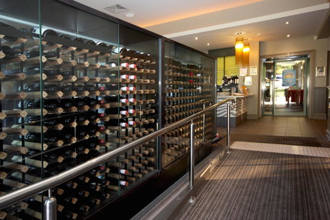 Mitchell River Tavern - Northern Rivers Accommodation 3