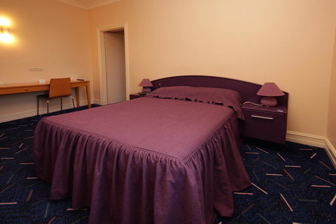 Mitchell River Tavern - Northern Rivers Accommodation 22