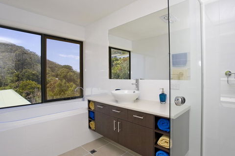 Earth Sea Sky - Northern Rivers Accommodation 9